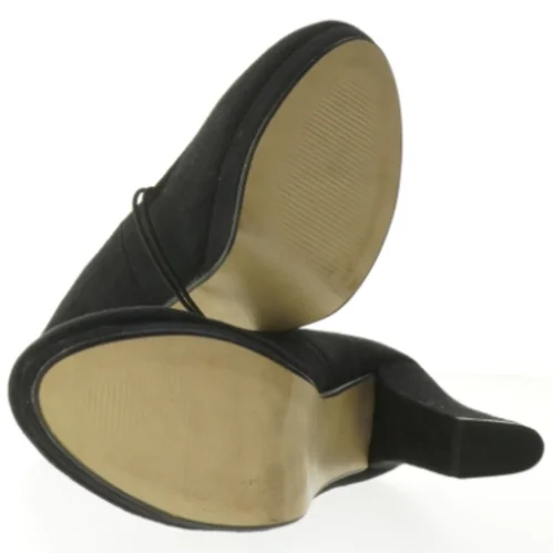 Sort højhælede sko i størrelse 40 fra Balzar Footwear (str. 40 )