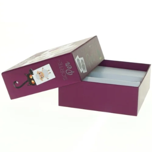 Sorteper fra 1 Play (str. 14 x 14,5 cm)