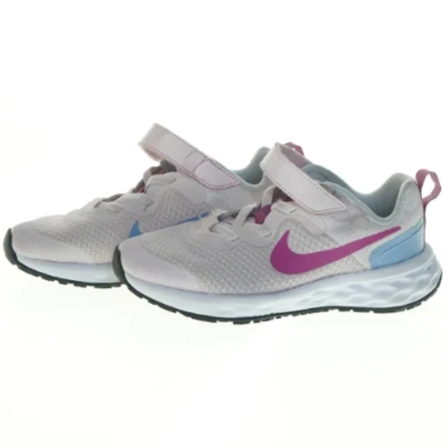 Børnesko fra Nike (str. 29,5 cm)