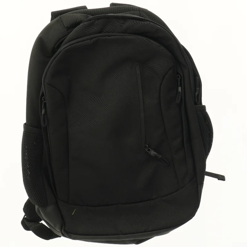 Sort rygsæk (str. 45x36 cm)