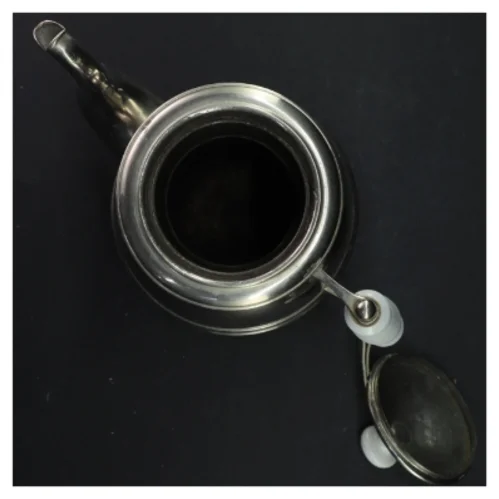 Sølvfarvet tekande fra Kanne (str. 28 cm)