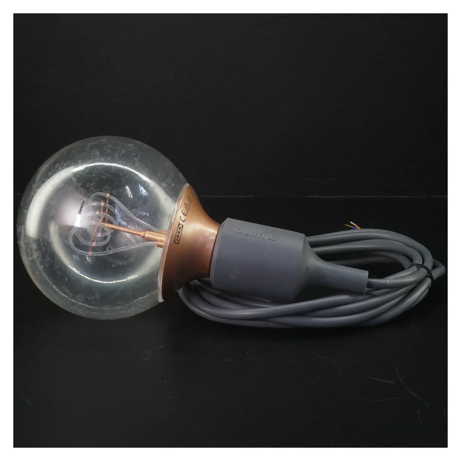 Industriel pendel lampe fra Muuto
