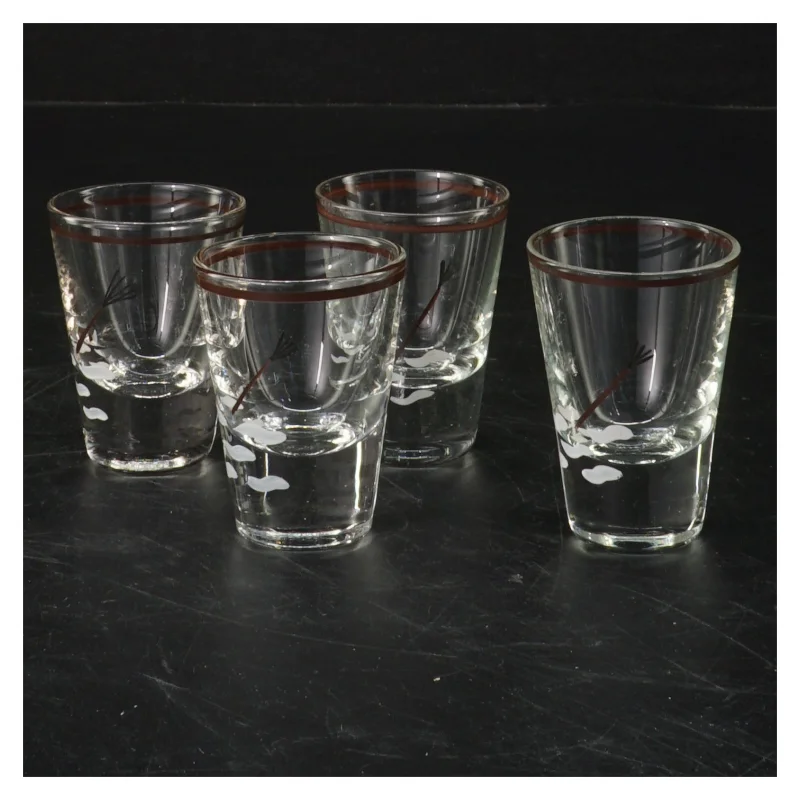 Sæt med 4 glas (str. 4 styk. ø. 4,5 cm. længde, 6 cm)