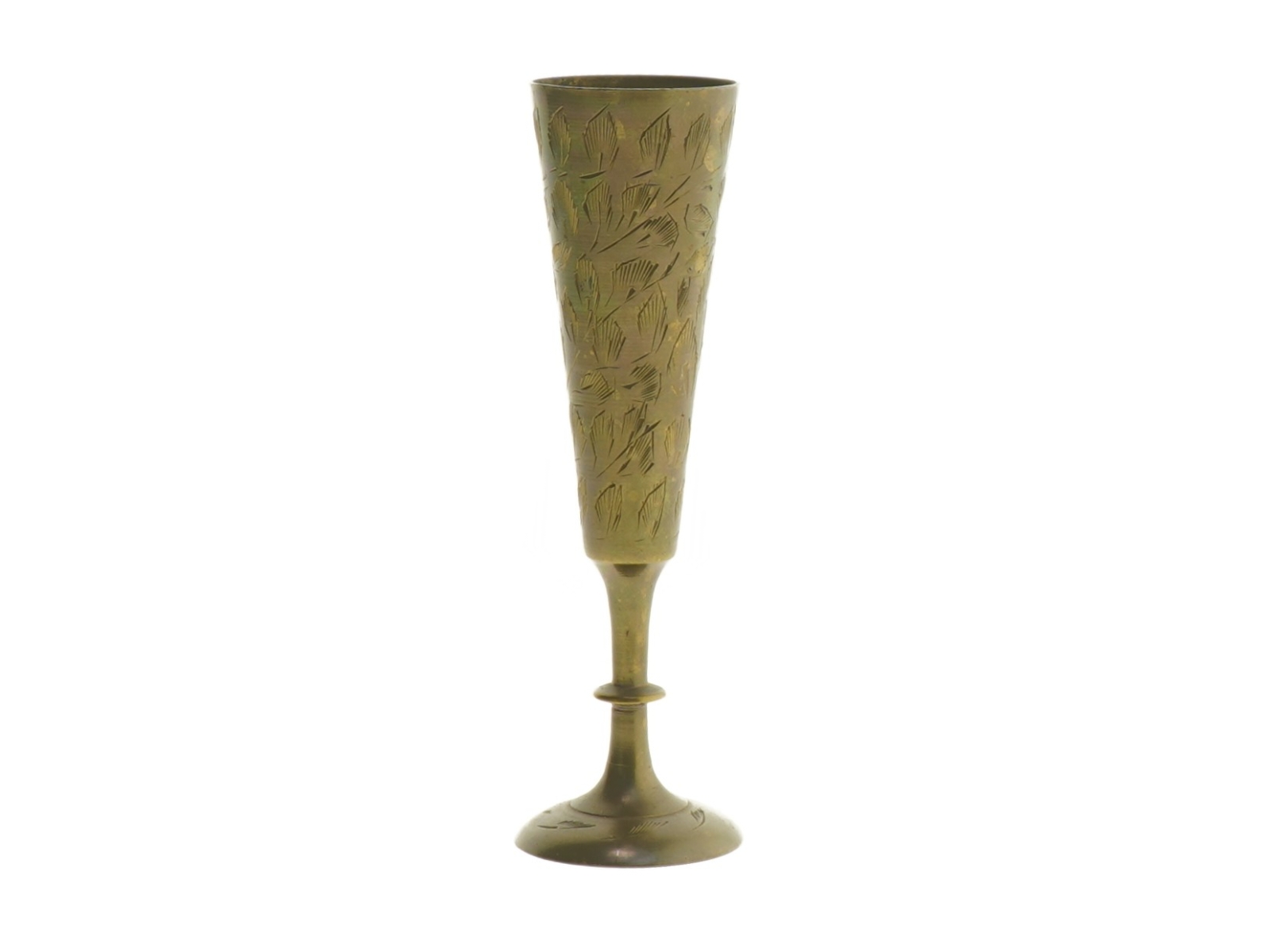 Dekorativ vase i messing (str. 15 cm)