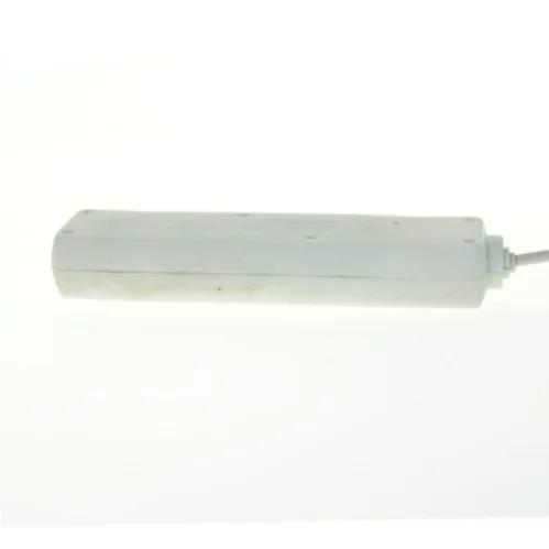 Forlængerledning med 4 stik (str. 140 cm)