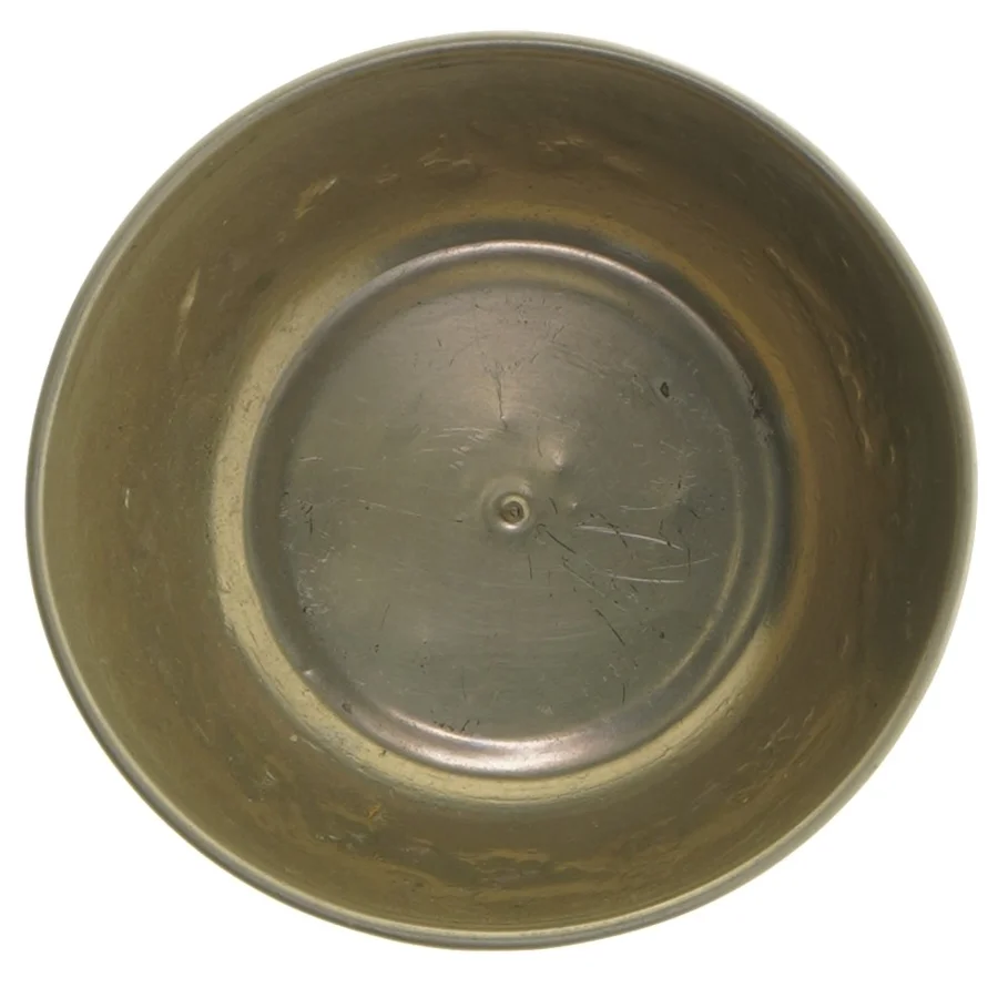 Forgyldt skål med låg og dekorative udskæringer (str. Ø 12 cm)