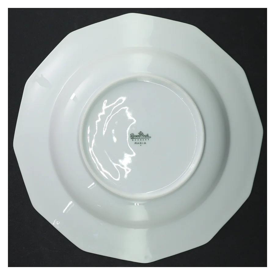 Porcelænstallerken med blomsterdekor fra Rosenthal (str. Ø. 21,5 cm)