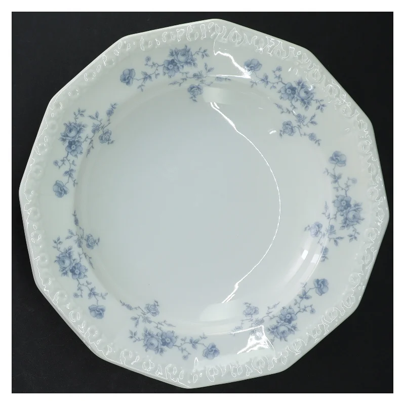 Porcelænstallerken med blomsterdekor fra Rosenthal (str. Ø. 21,5 cm)