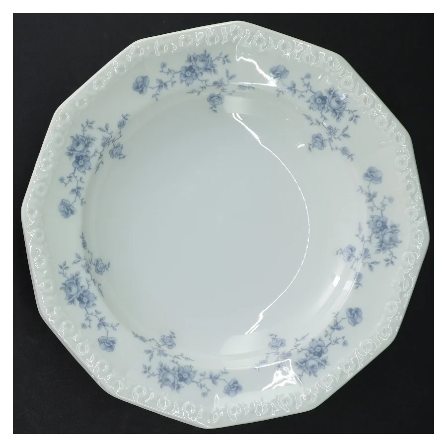 Porcelænstallerken med blomsterdekor fra Rosenthal (str. Ø. 21,5 cm)