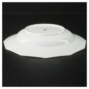 Porcelænstallerken med blomsterdekor fra Rosenthal (str. Ø. 21,5 cm)