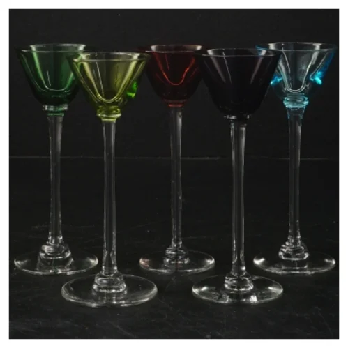 Farvede vinglas (str. 5 styk. ø. 5 cm. længde. 14 cm)