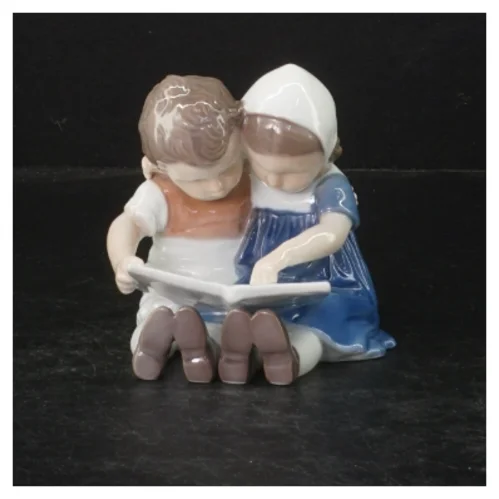 porcelænsfigur af små børn fra B&G (str. 10 cm)