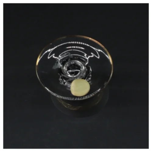 Dekorativt vinglas med gulddetaljer fra Muligvis Murano (str. Ø. 6 cm. længde. 17 cm)