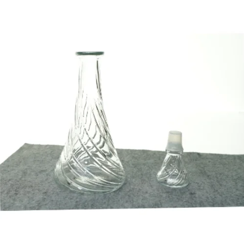 Karaffel med prop (str. 30 x 13 cm)