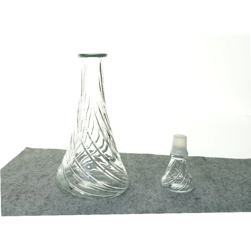 Karaffel med prop (str. 30 x 13 cm)