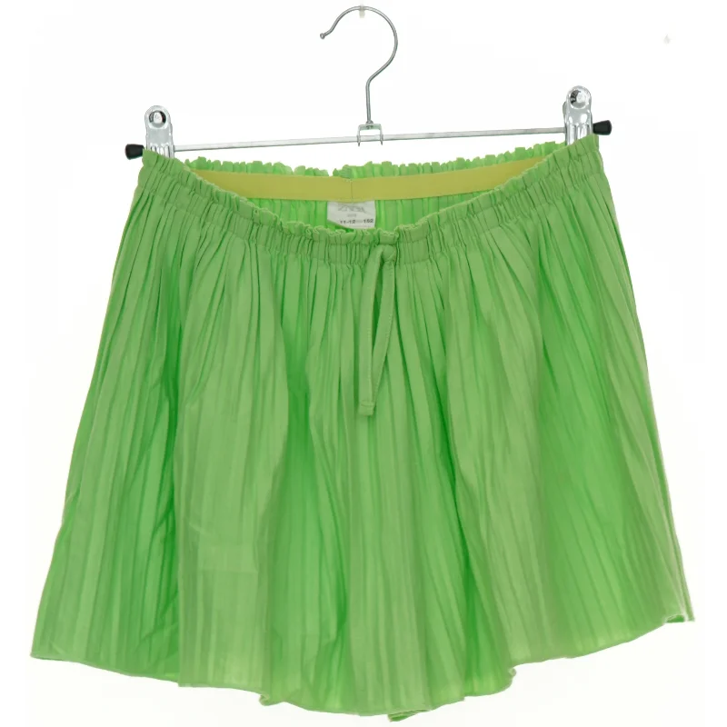 Shorts fra Zara (str. 152 cm)