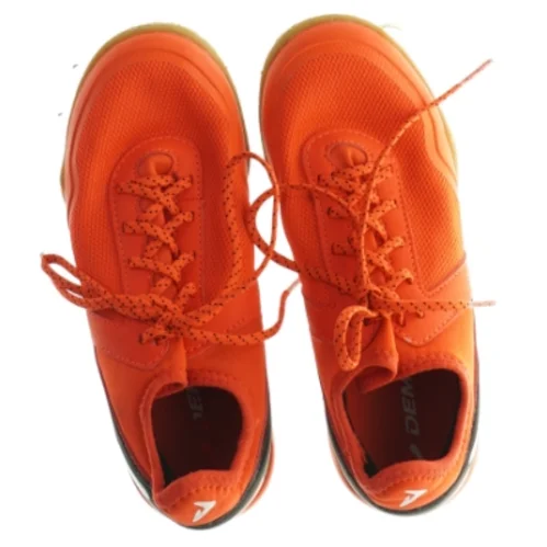 Indendørs sportssko (str. 34)