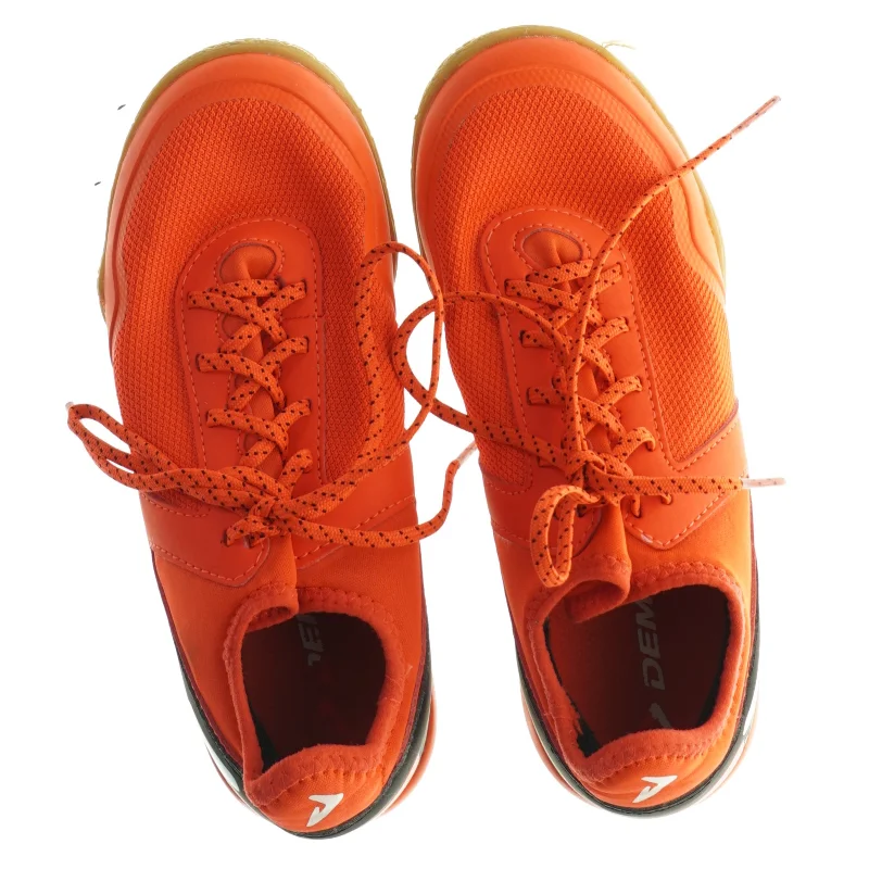 Indendørs sportssko (str. 34)