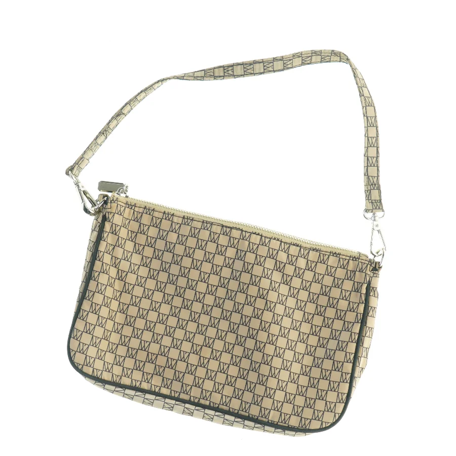 Skuldertaske med logo-mønster fra InWear (str. 25 x 17 cm)