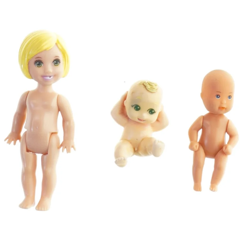 Tre dukker af forskellige størrelser (str. 11, 5 og 7 cm)