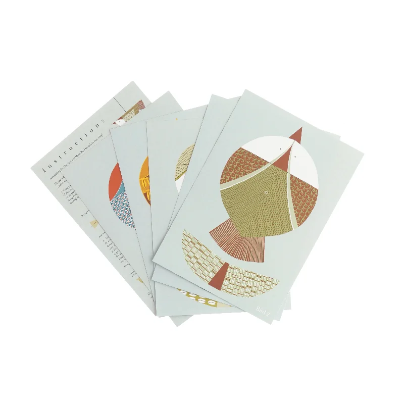 Cut out and make bird mobile fra Alice Melvin (str. 25,5x19 cm)