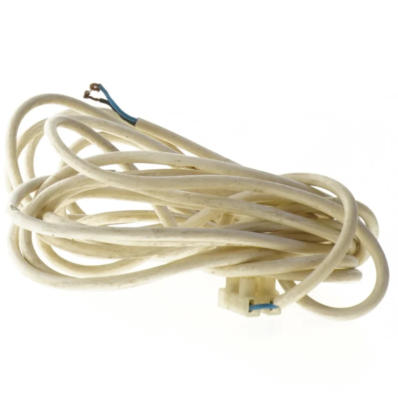 Lang hvid el-kabel