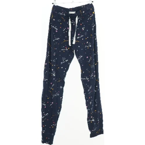 Bukser med stjernehimmel mønster (str. 128)