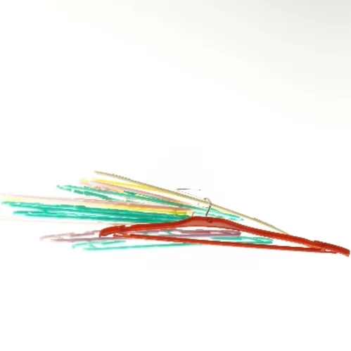 Sæt af tøjhængere (str. 16x29 cm)