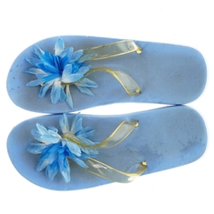 Blå klipklapper med blomst (str. 41 )