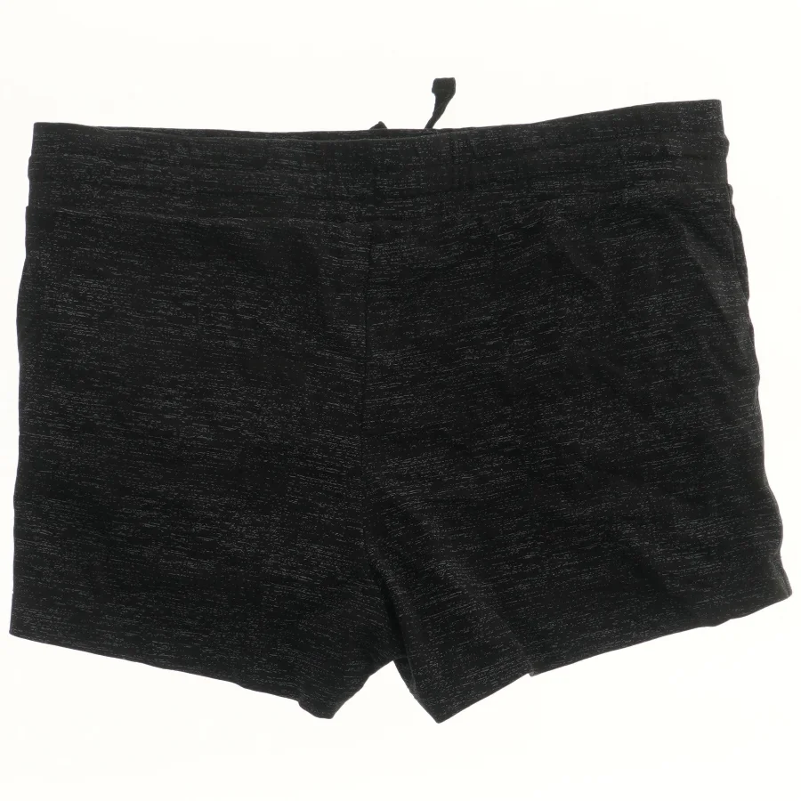 Kort træningsbukser fra H&M (str. 170)