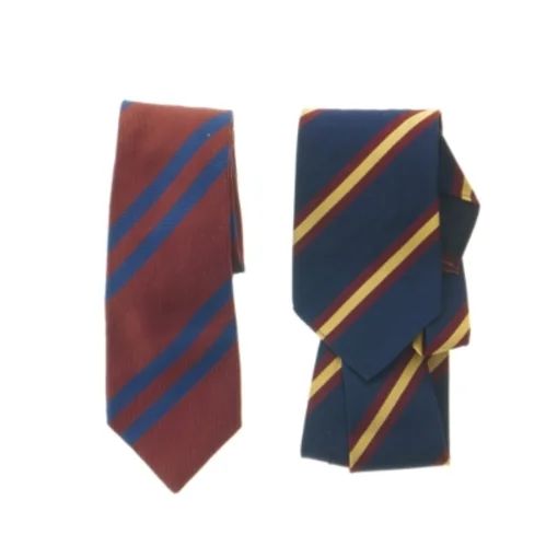 To stribede slips