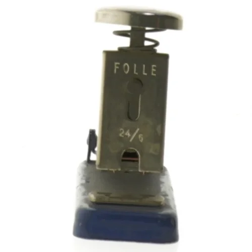 Metal papirvægt fra Folle (str. 12x9 cm)