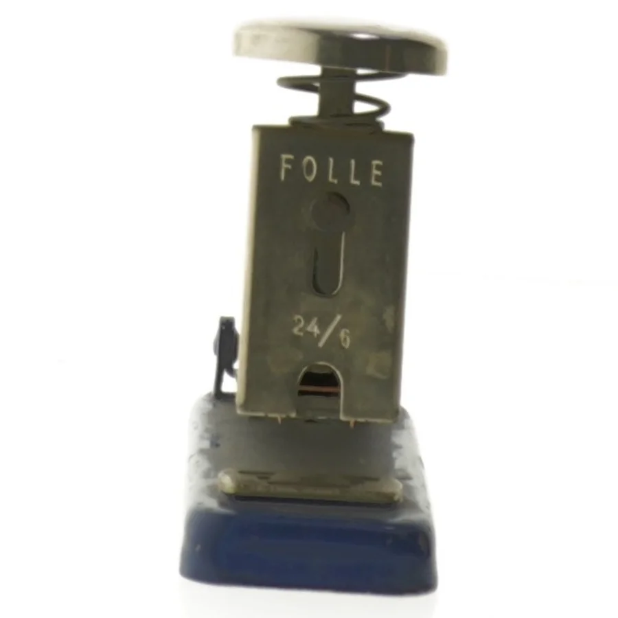 Metal papirvægt fra Folle (str. 12x9 cm)