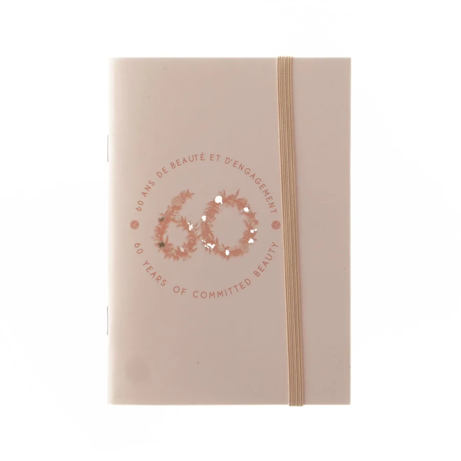 Notebook med elastik (str. 15x10,5 cm)