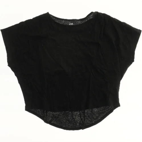 Sort bluse fra H&M (str. 152)