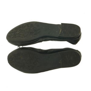 Sorte ballerinaer i læder (str. 36 ) (DVD)