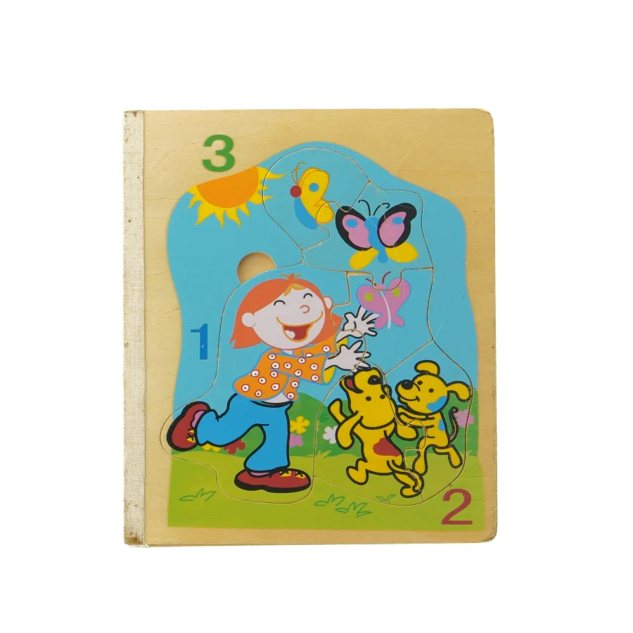 Træpuslespil med tal (str. 17x15x2,5 cm)