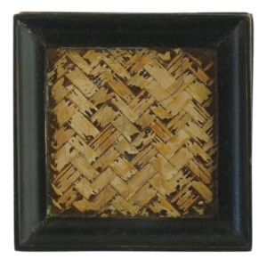 Sæt med seks fletdekorerede bordskånere (str. 10x10 cm)