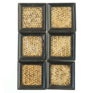 Sæt med seks fletdekorerede bordskånere (str. 10x10 cm)