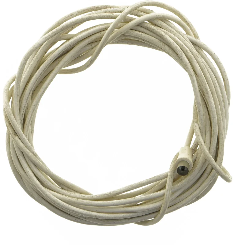 Hvidt koaksialkabel