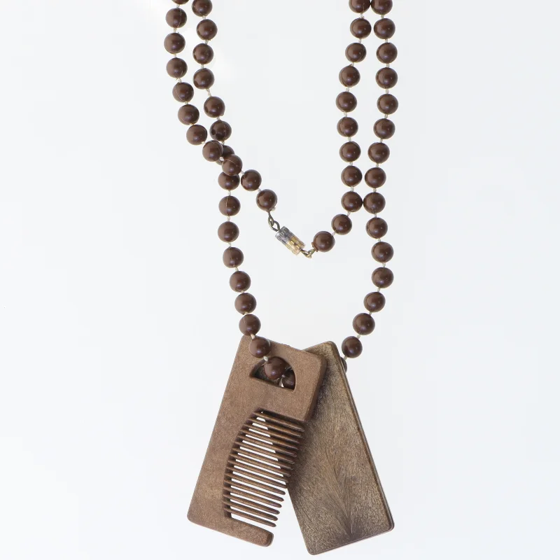 Halskæde med vedhæng (str. 60 cm)