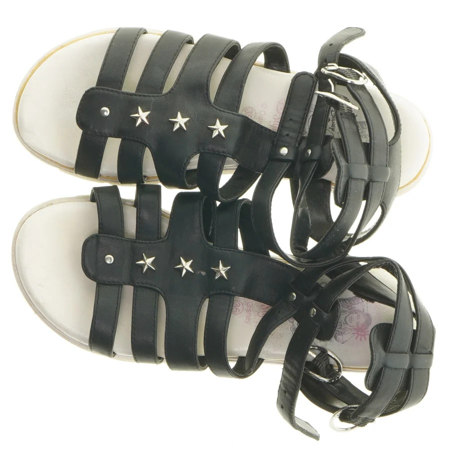 Sandaler fra Disney (str. 35 )