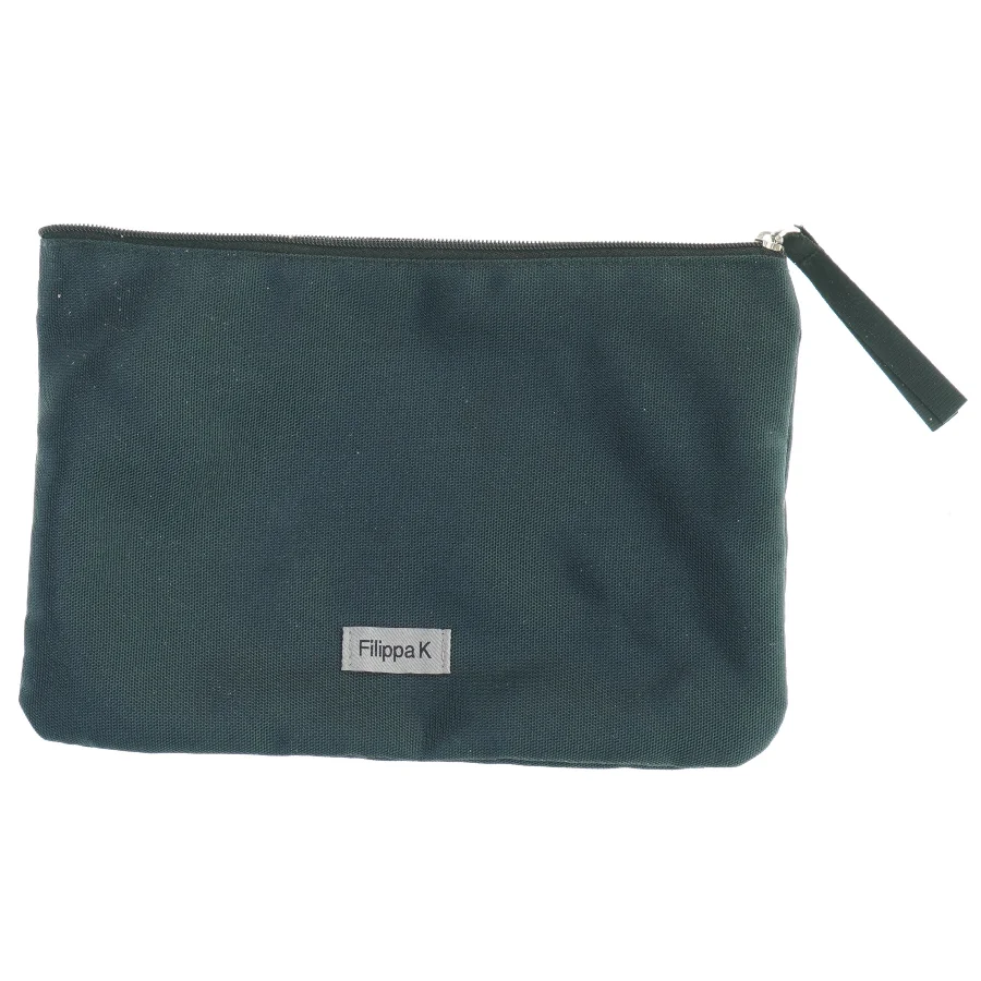 Sort stofpung fra Filippa K (str. 23x16 cm)