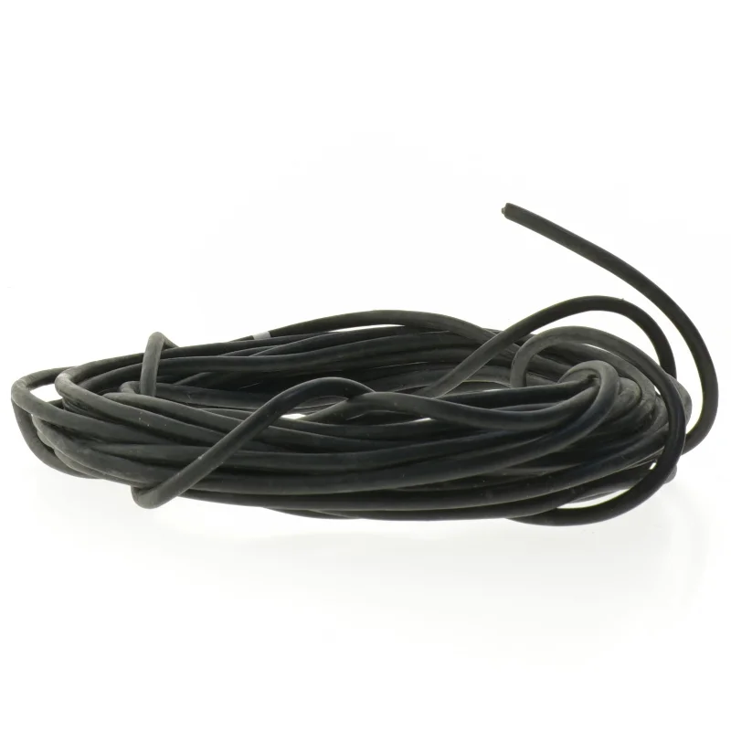 Sort elektrisk kabel
