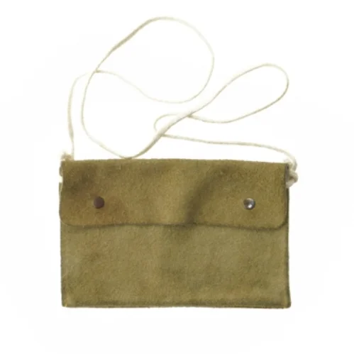 lille stofpung med snor (str. 18x12 cm)