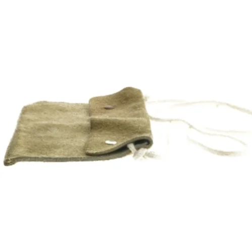 lille stofpung med snor (str. 18x12 cm)