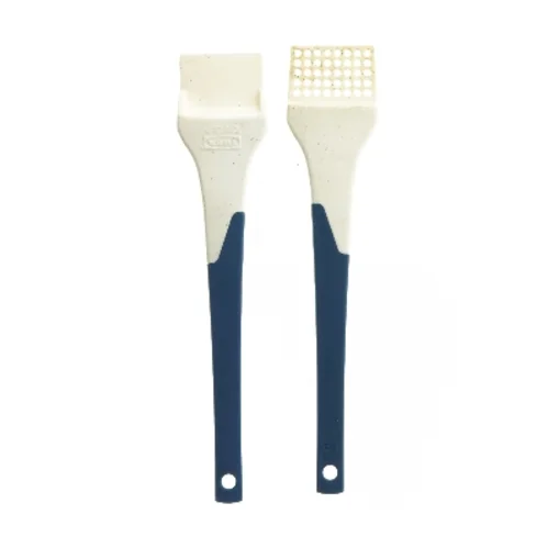 Skraber og grillbørste fra IKEA (str. 25 cm)