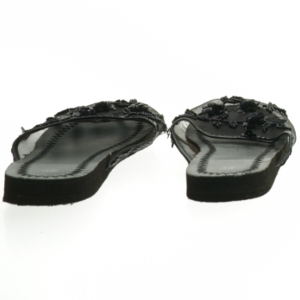 Sort udsmykket sandal (str. 36 )