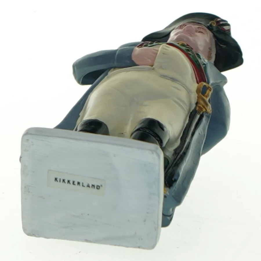 Porcelænsfigur af historisk person fra Kikkerland (str. 18x7 cm)