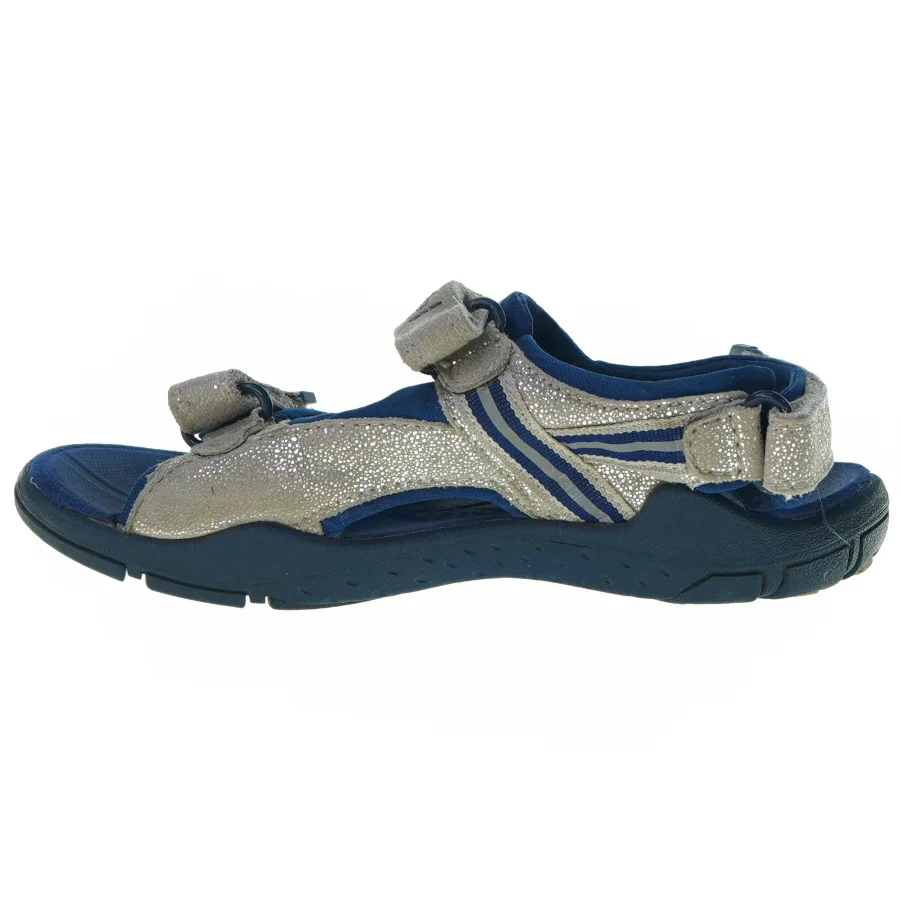 Sandaler fra Hummel (str. 33)